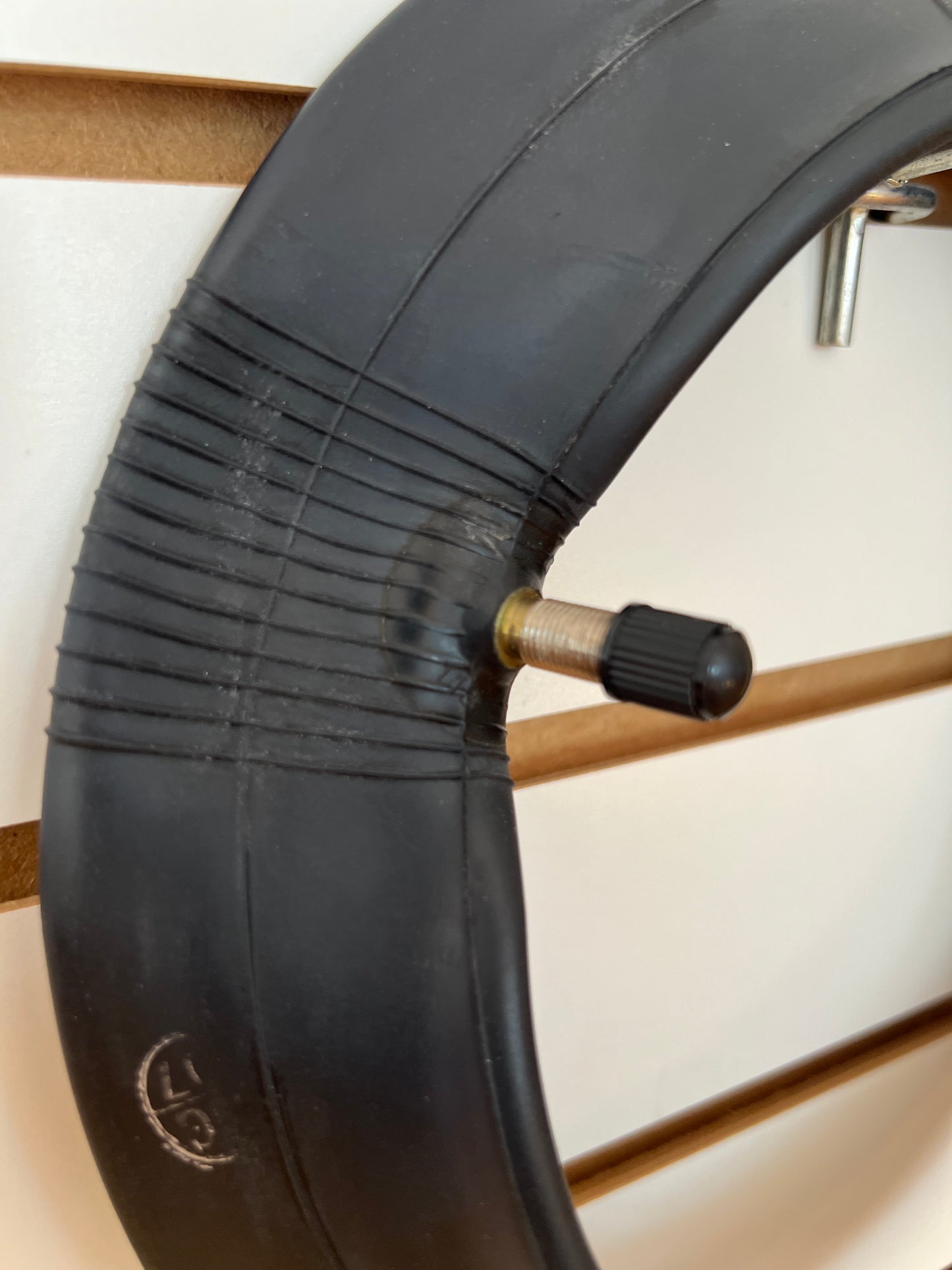 ULIP 10 x 2.125/2.5 Reinforced Inner Tube Straight Valve