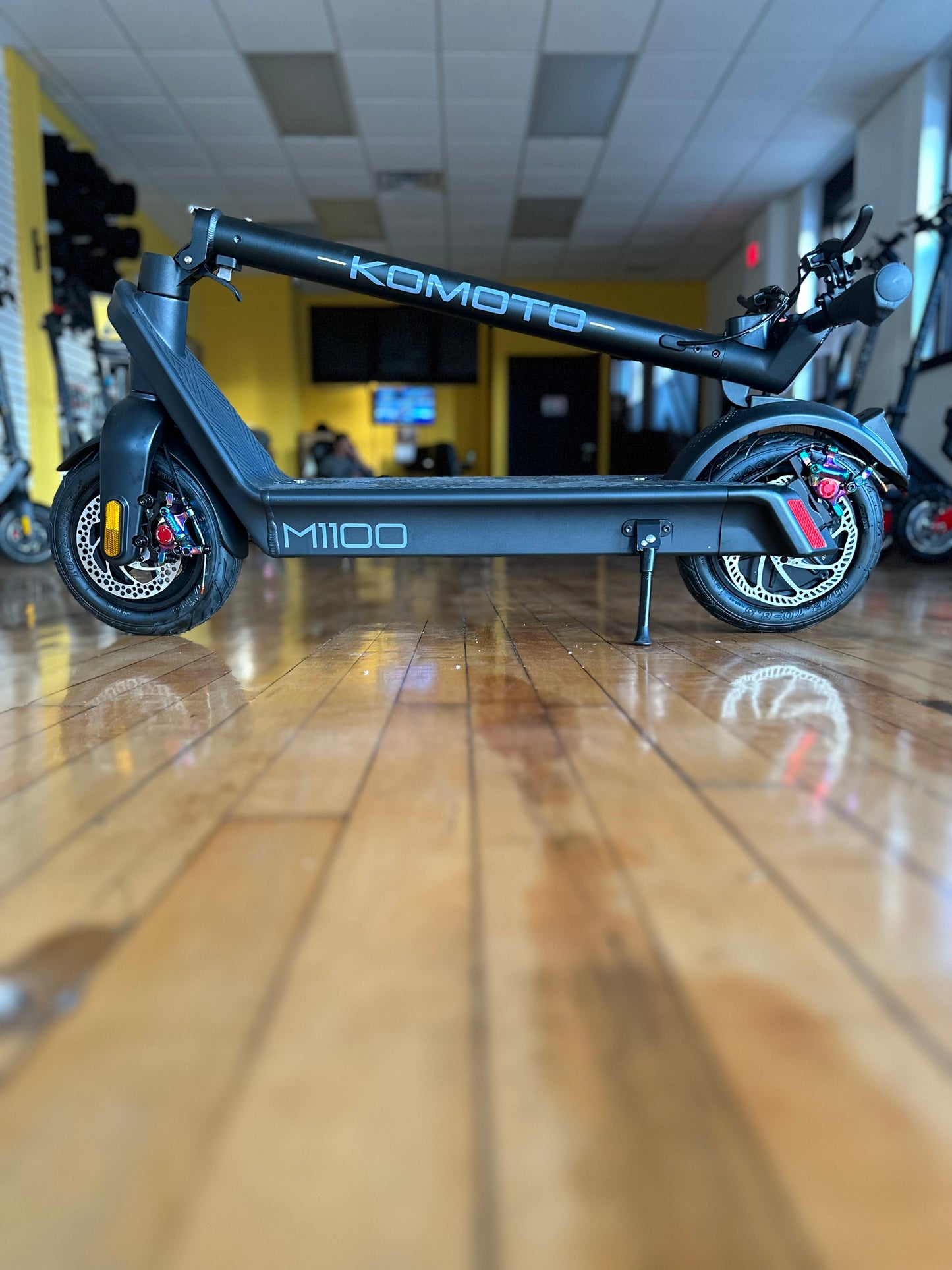 KOMOTO M1100 15.6ah 36 Volt