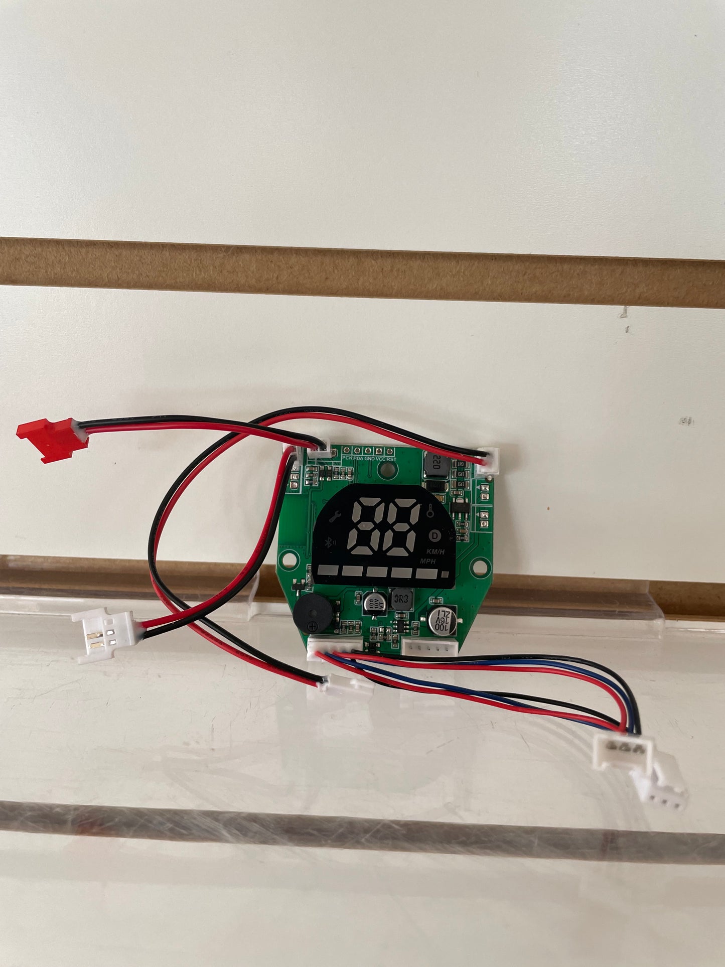 KOMOTO D2400 Display
