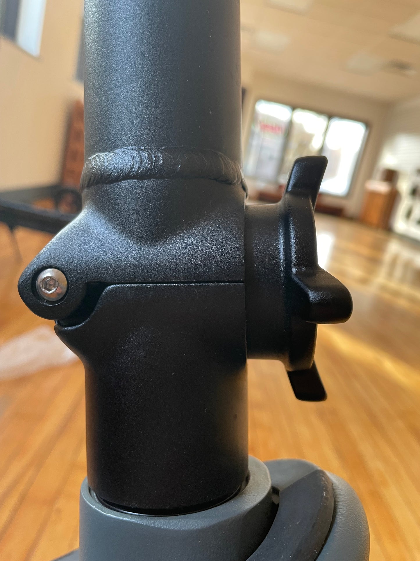 KOMOTO D2400 Folding Pole