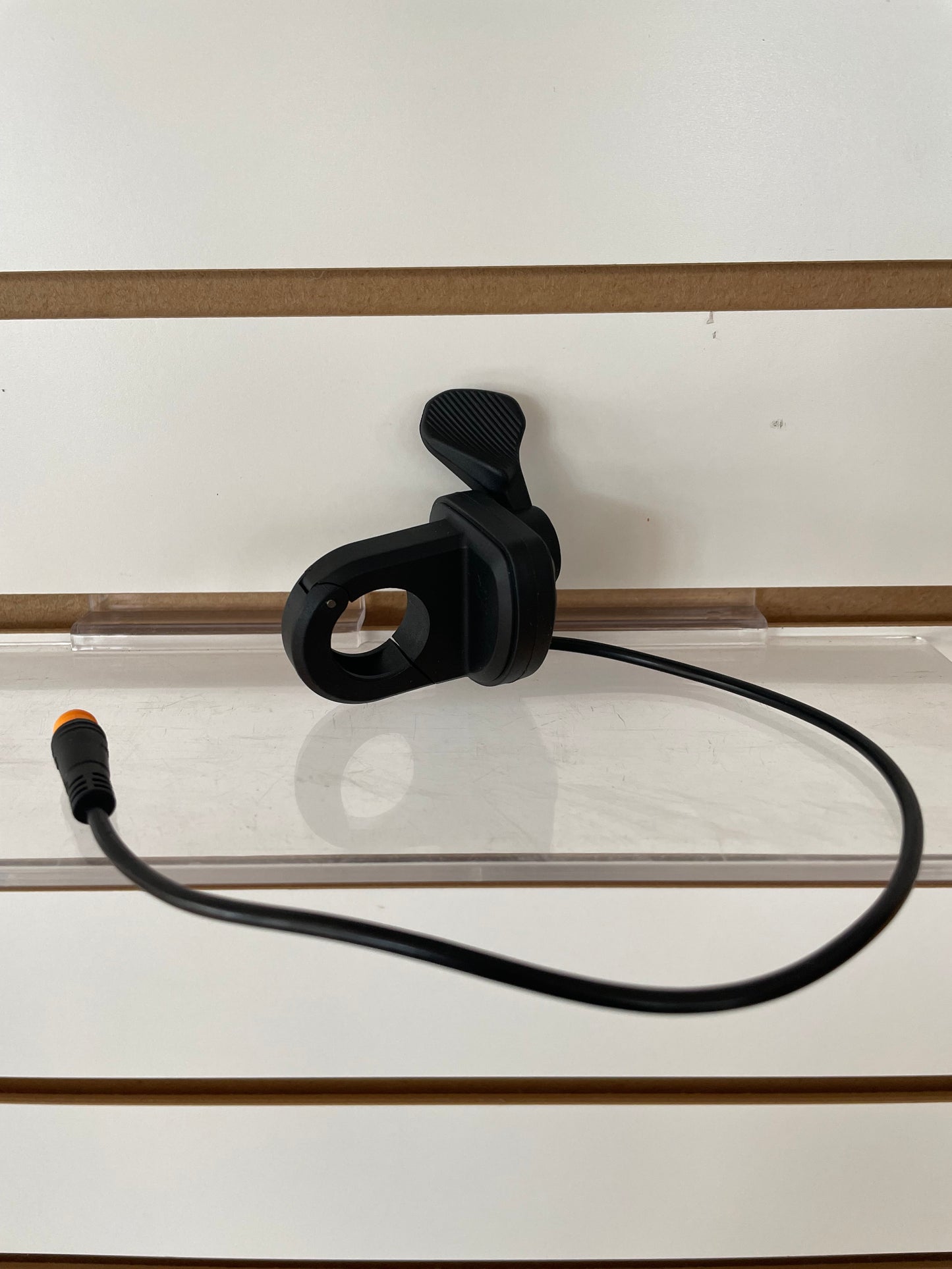 KOMOTO D2400 Throttle