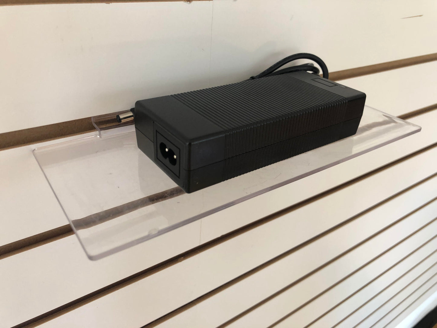 KOMOTO P700/P900 Battery Charger