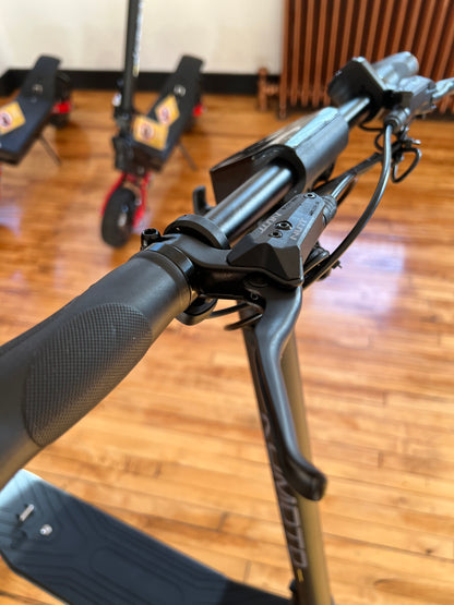 KOMOTO D2400 18.2ah 48 Volt